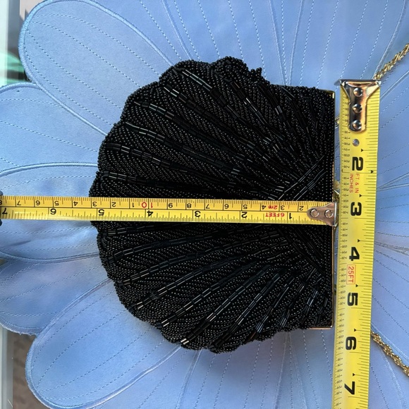 Beaded evening bag seashell clamshell - Picture 2 of 7